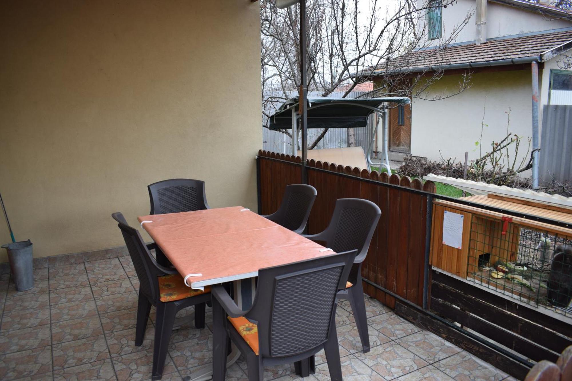 Spacious House In The Outskirts Of * Budapesta